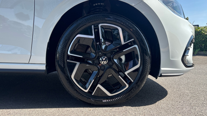Volkswagen Polo 1.0 TSI R-Line 5dr Petrol Hatchback - Image 5
